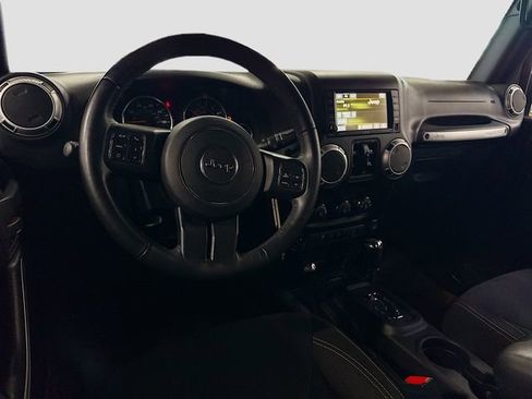 Used 2016 Jeep Wrangler Unlimited Rubicon w/ Connectivity Group AWD/4WD image 20