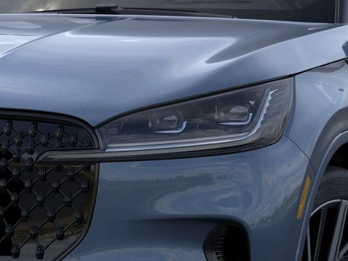 New 2026 Lincoln Aviator Black Label AWD/4WD image 18