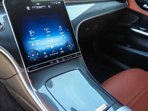 Used 2022 Mercedes-Benz C 300 Sedan image 30