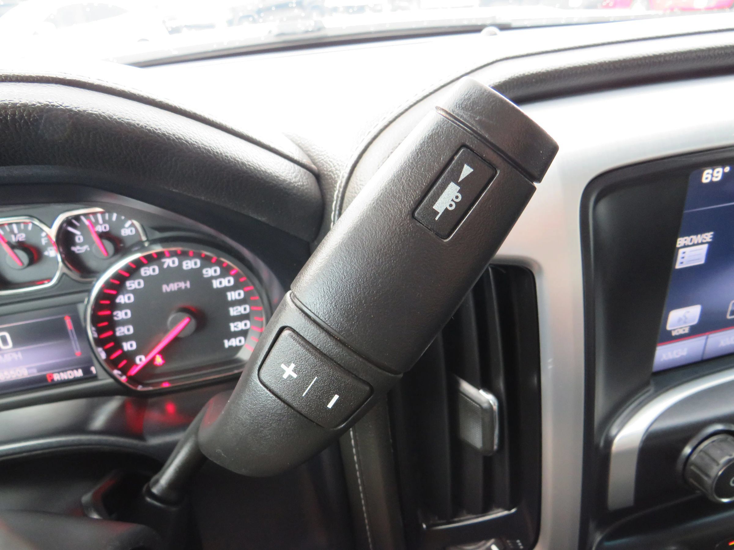 Used 2015 GMC Sierra 3500 SLT AWD/4WD image 18