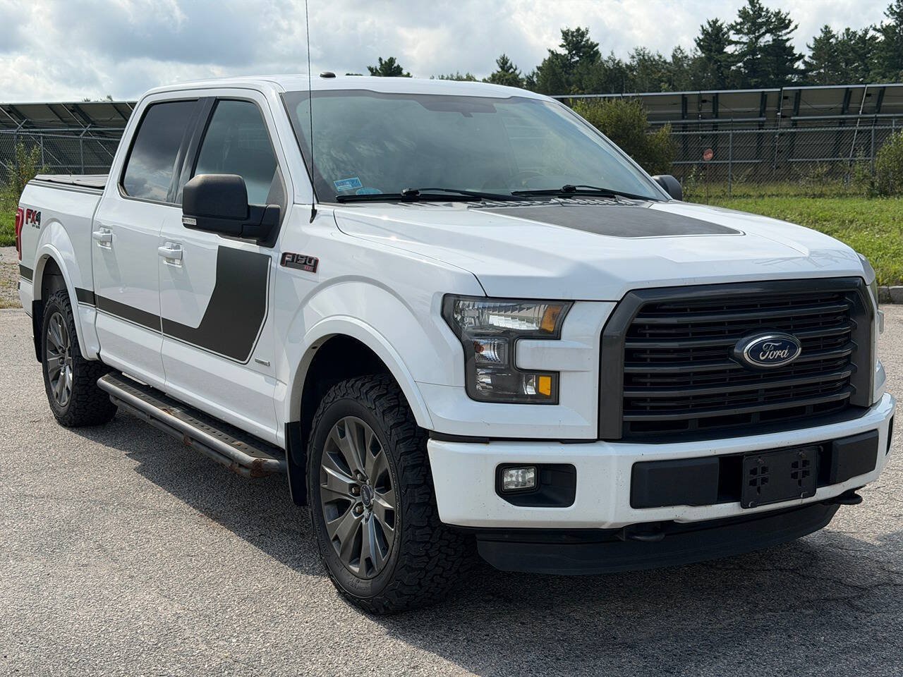 Used 2016 Ford F150 XLT w/ Equipment Group 302A Luxury AWD/4WD image 7