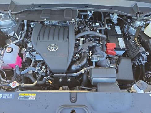 Certified 2025 Toyota Grand Highlander FWD image 32