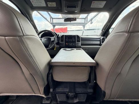 Used 2019 Ford F350 XL w/ Power Equipment Group AWD/4WD image 31
