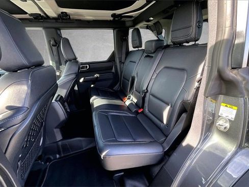 Certified 2025 Ford Bronco Badlands image 25
