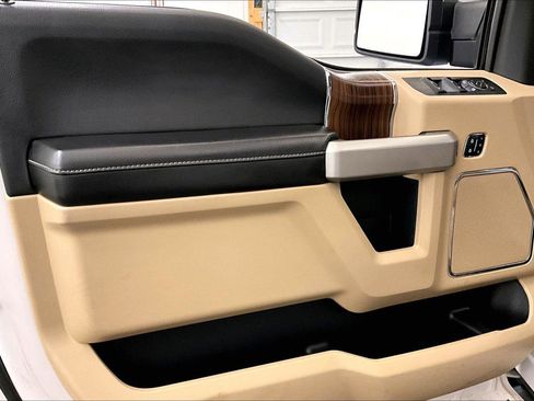 Used 2017 Ford F150 Lariat w/ Equipment Group 502A Luxury image 23