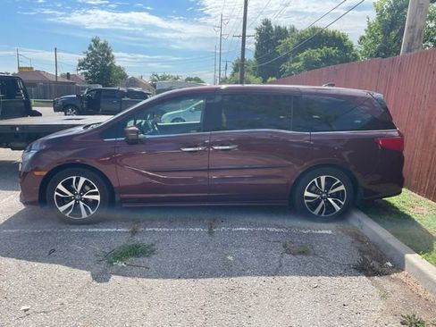 Used 2018 Honda Odyssey Elite image 9