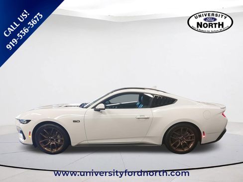 Used 2024 Ford Mustang GT Premium RWD image 2