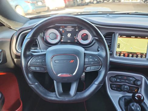 Used 2022 Dodge Challenger R/T Scat Pack w/ Shaker Package image 19