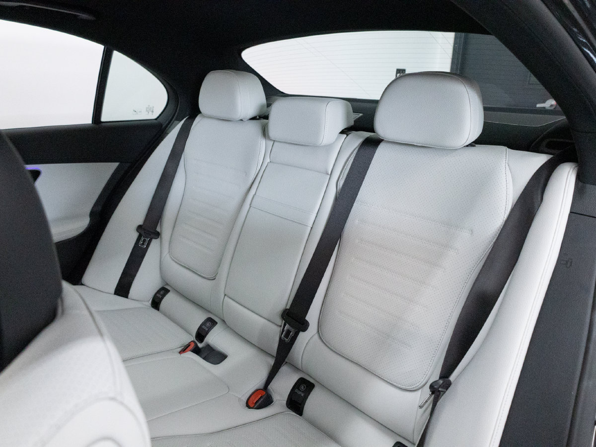 Used 2026 Mercedes-Benz C 300 4MATIC Sedan image 28