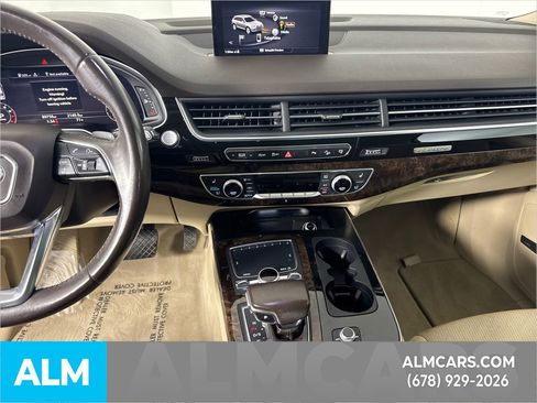 Used 2017 Audi Q7 3.0T Prestige image 34