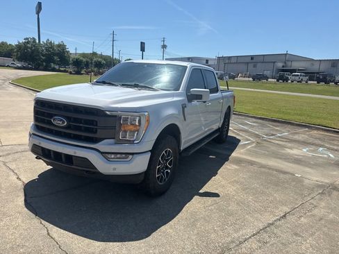 Used 2022 Ford F150 Lariat AWD/4WD image 5