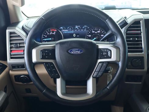 Used 2017 Ford F350 Lariat w/ Lariat Value Package AWD/4WD image 16