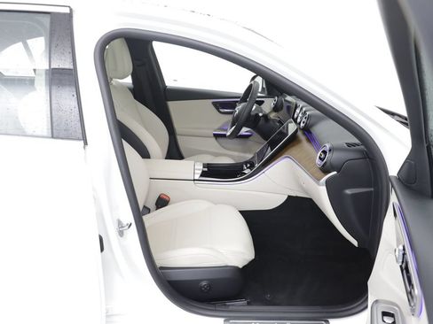 Used 2023 Mercedes-Benz C 300 4MATIC Sedan image 19