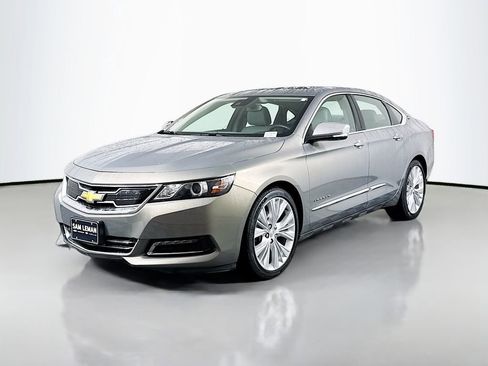 Used 2019 Chevrolet Impala Premier w/ Premier Confidence Package image 3