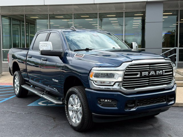 Used 2023 RAM 2500 Laramie AWD/4WD image 2