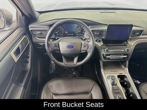 Certified 2020 Ford Explorer XLT w/ Equipment Group 202A image 23