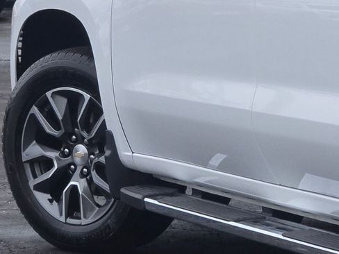 Used 2023 Chevrolet Silverado 1500 LT image 14