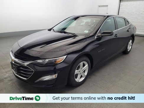 Used 2023 Chevrolet Malibu LS w/ Driver Confidence Package FWD image 1