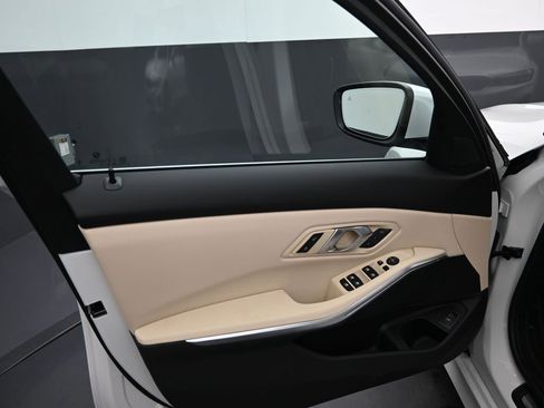 New 2026 BMW 330i Sedan w/ Premium Package RWD image 5