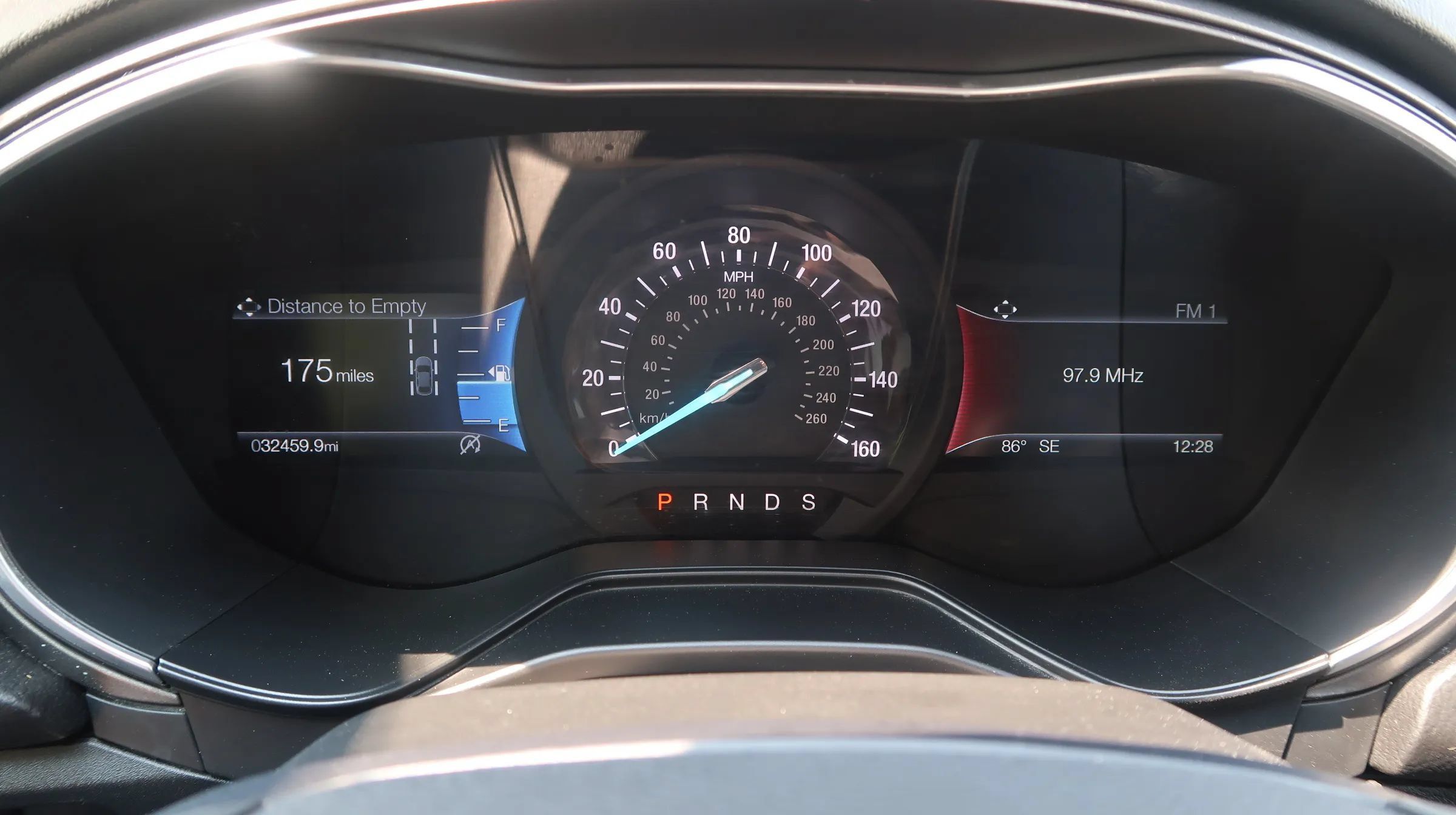 Used 2019 Ford Fusion SE FWD image 36