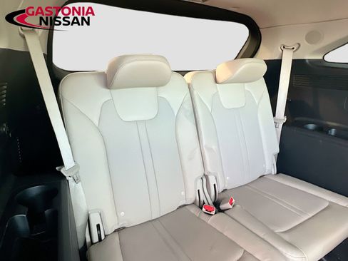 Used 2021 Kia Sorento SX image 34