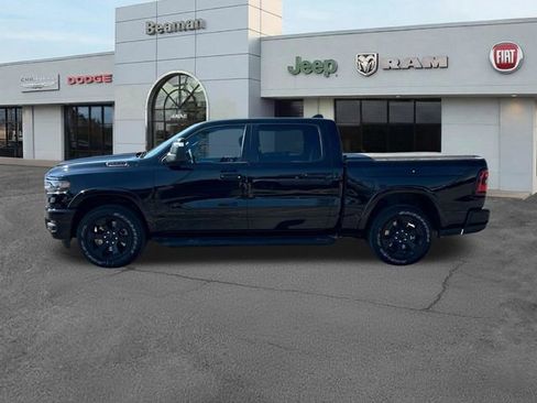 New 2026 RAM 1500 4x4 Crew Cab image 4