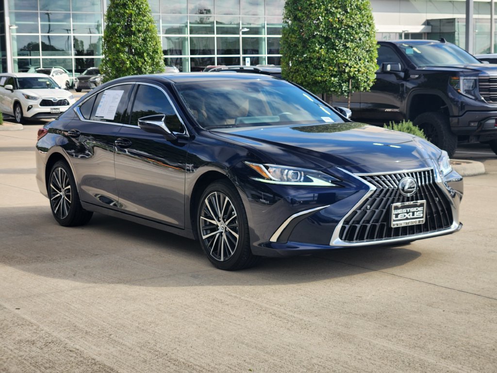 Certified 2025 Lexus ES 350 w/ Premium Package FWD image 3