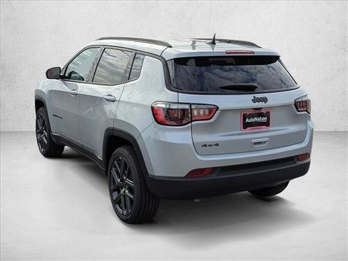 New 2026 Jeep Compass Latitude image 7