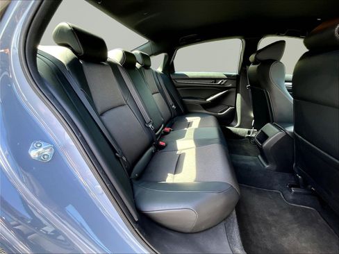 Used 2022 Honda Accord Sport image 25