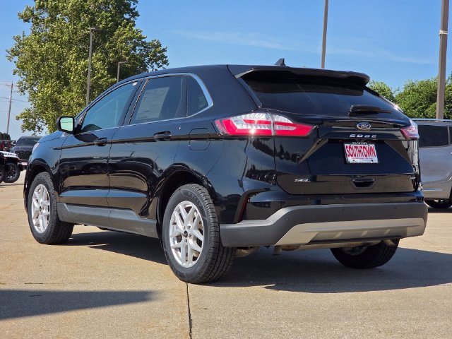 Used 2024 Ford Edge SEL AWD/4WD image 6