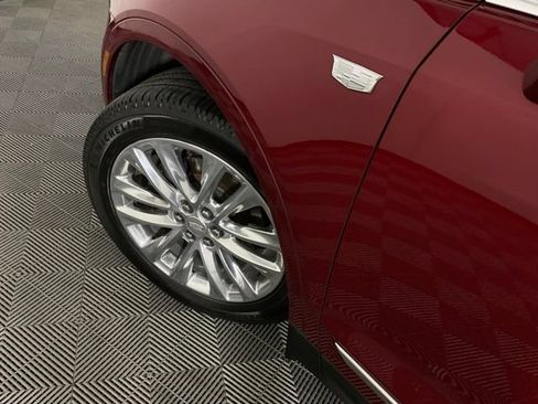 Used 2019 Cadillac XT5 Platinum AWD/4WD image 37