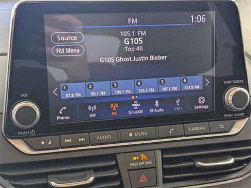 Used 2023 Nissan Altima 2.5 SV image 19