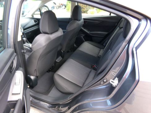 Used 2018 Subaru Impreza 2.0i AWD/4WD image 17