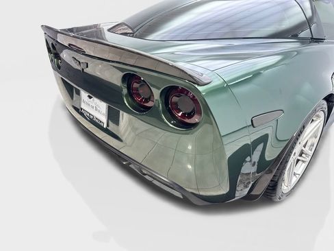 Used 2007 Chevrolet Corvette Z06 w/ Preferred Equipment Group RWD image 18