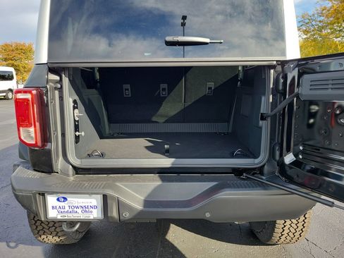 New 2025 Ford Bronco Heritage Edition image 10