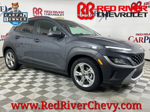 Used 2023 Hyundai Kona SEL image 1