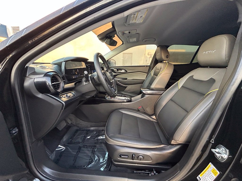 Used 2024 Chevrolet Trax ACTIV w/ Driver Confidence Package FWD image 11