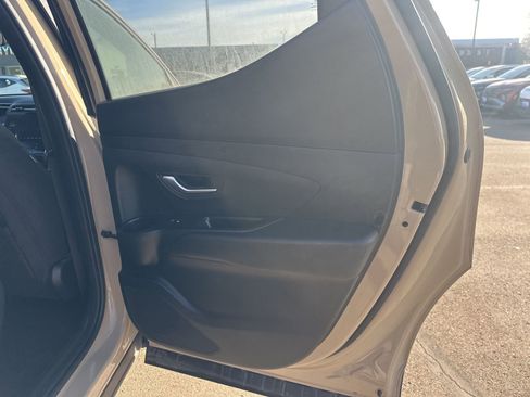 Used 2023 Hyundai Santa Cruz SEL Premium image 25