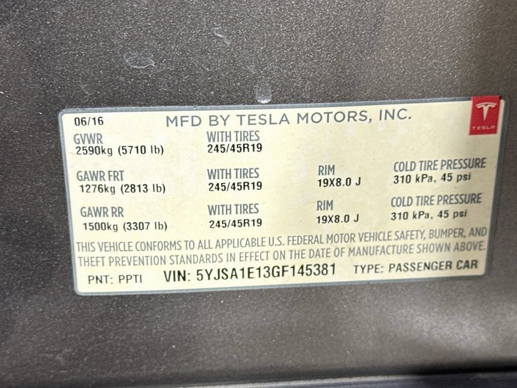Used 2016 Tesla Model S 70 RWD image 40
