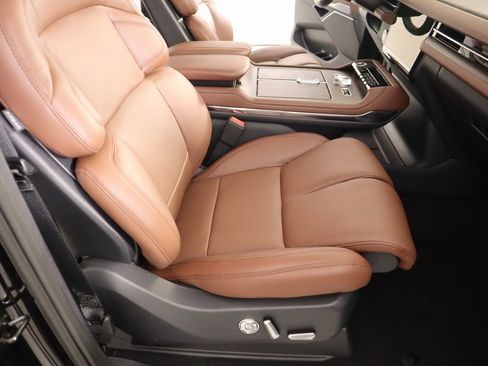 New 2025 Lincoln Navigator Reserve image 15