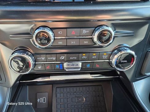 New 2025 Ford F150 Lariat w/ Equipment Group 502A High image 21