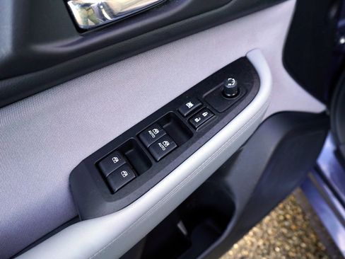 Used 2018 Subaru Legacy 2.5i Premium image 14