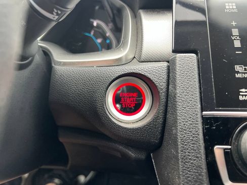 Used 2018 Honda Civic EX image 15