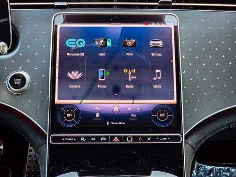 Used 2022 Mercedes-Benz EQS 450+ Sedan image 15