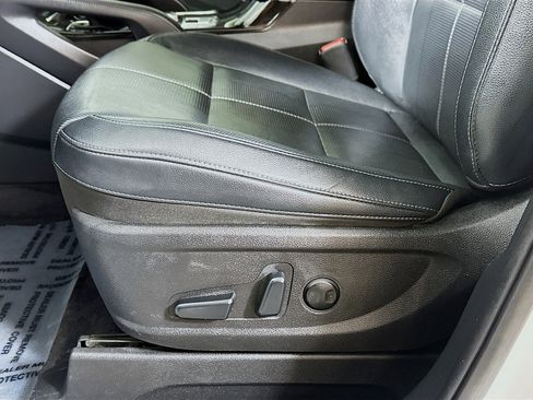 Certified 2022 Kia Telluride EX w/ EX Premium Package AWD/4WD image 19
