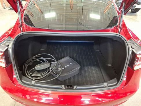Used 2018 Tesla Model 3 Long Range image 29