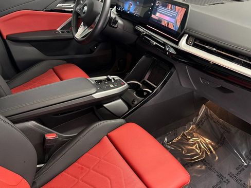 Used 2025 BMW X1 xDrive28i w/ Convenience Package image 31