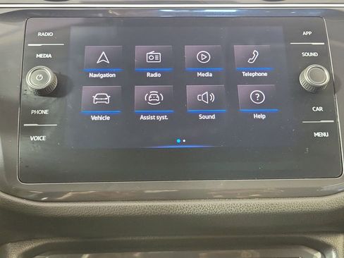 Used 2024 Volkswagen Tiguan S image 19