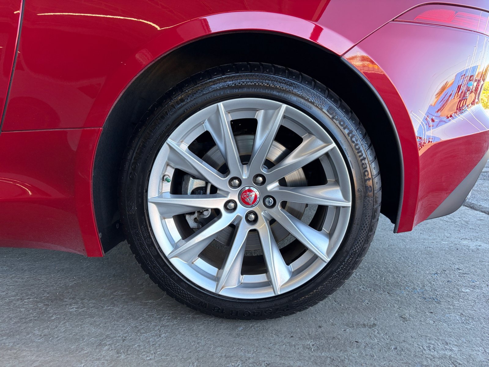 Used 2016 Jaguar F-TYPE Coupe RWD image 23