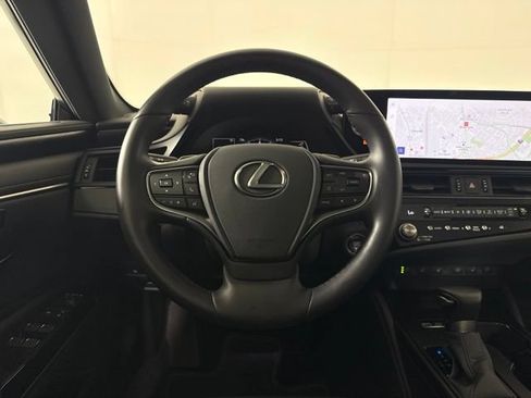 Used 2025 Lexus ES 350 w/ Premium Package FWD image 35